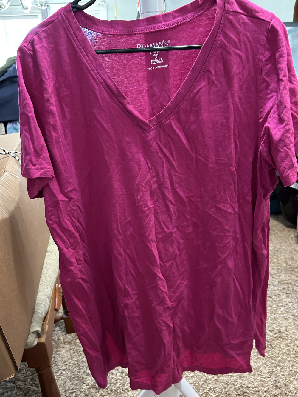 Roaman's Women's 1X Cotton V-Neck T-Shirt in Burgundy